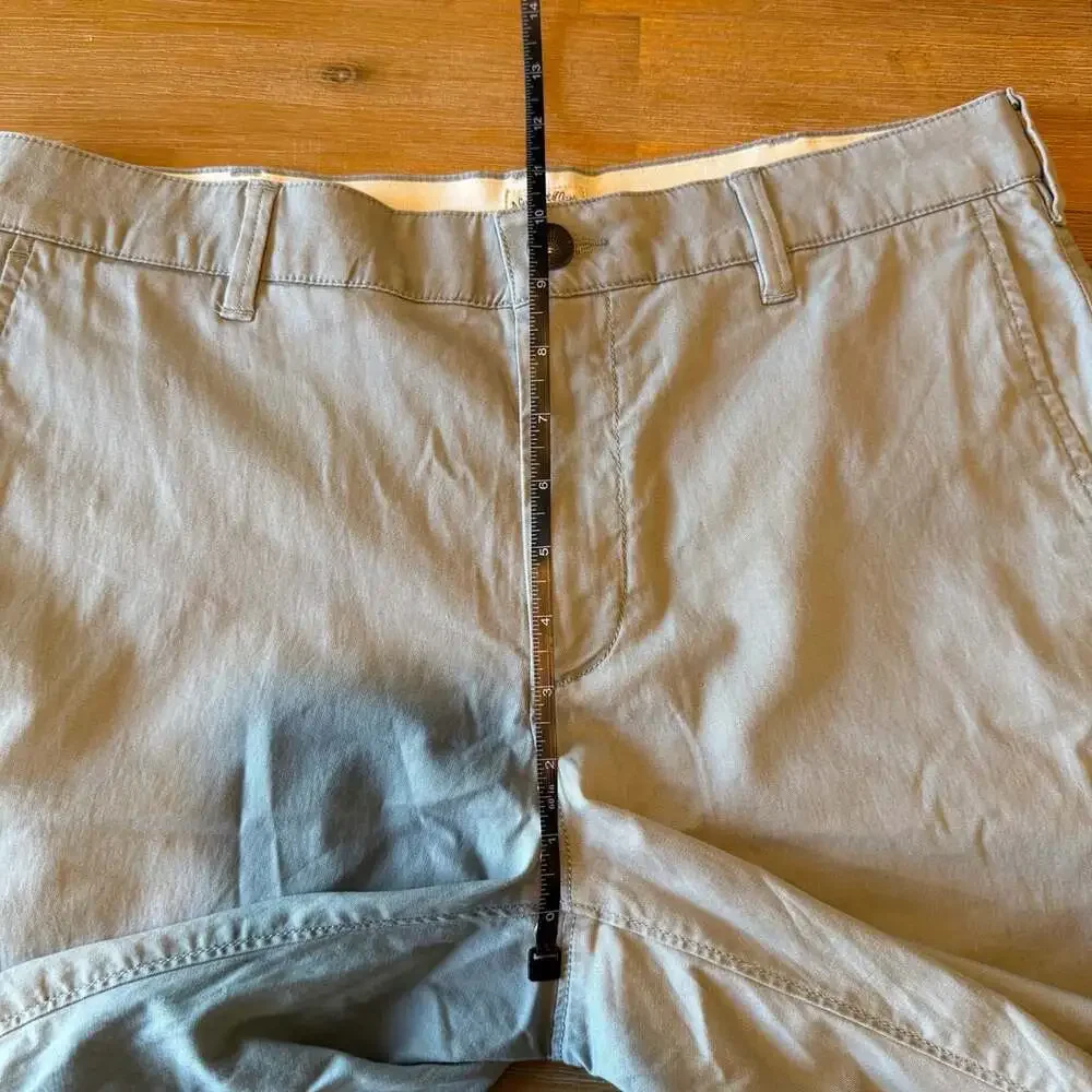 Faherty gray chino